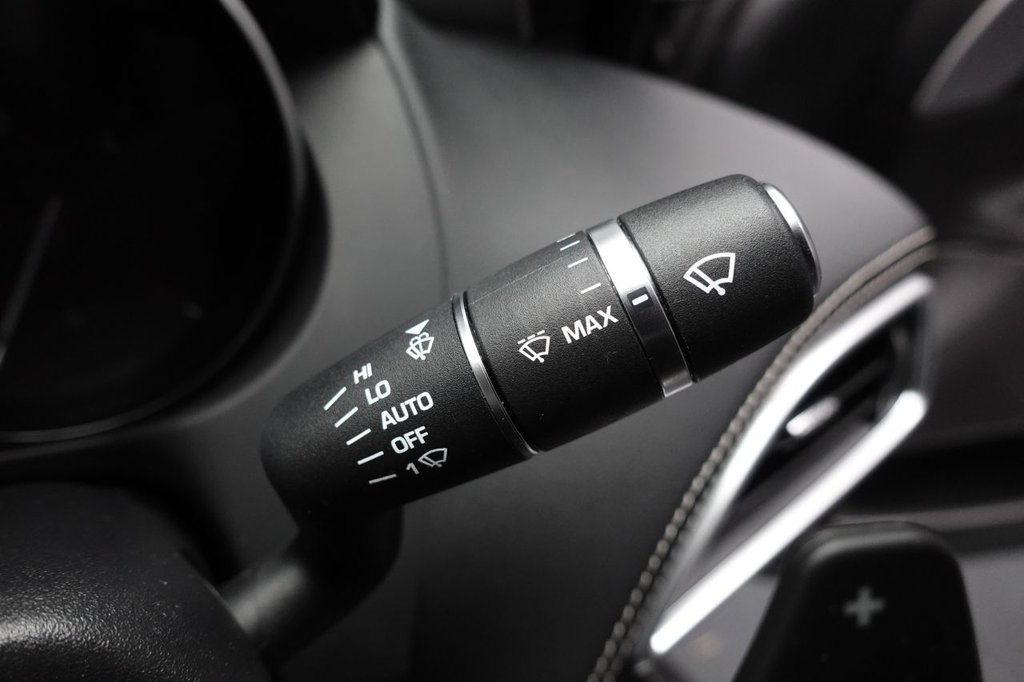 Used Jaguar XE 2016 for sale - 77110764: Photo 24