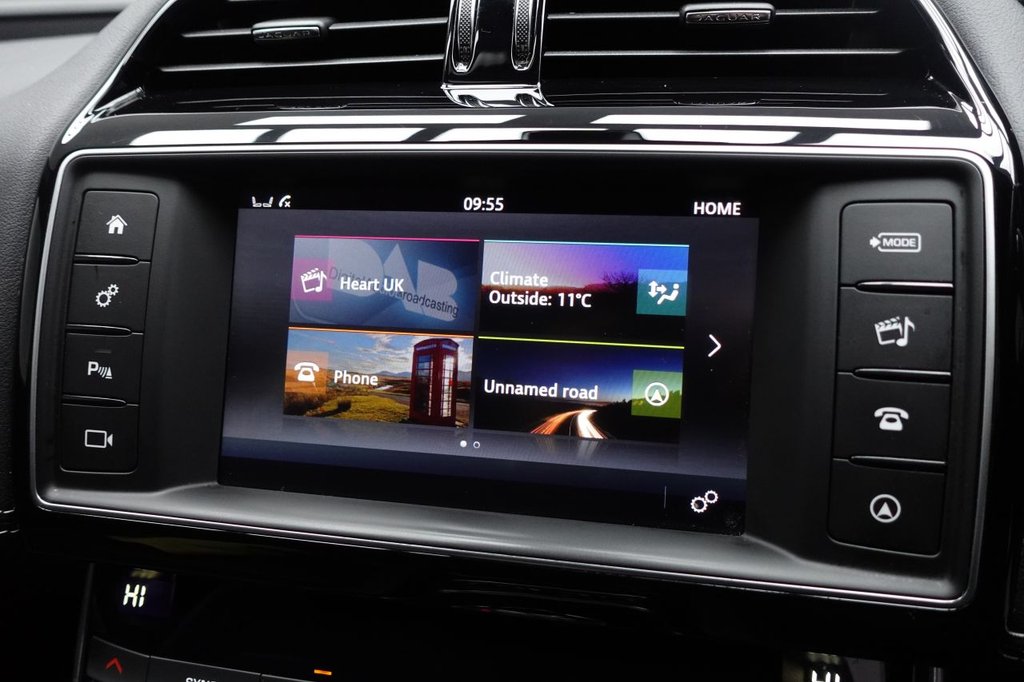 Used Jaguar XE 2016 for sale - 77110764: Photo 29