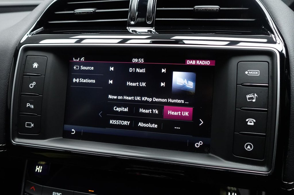 Used Jaguar XE 2016 for sale - 77110764: Photo 30