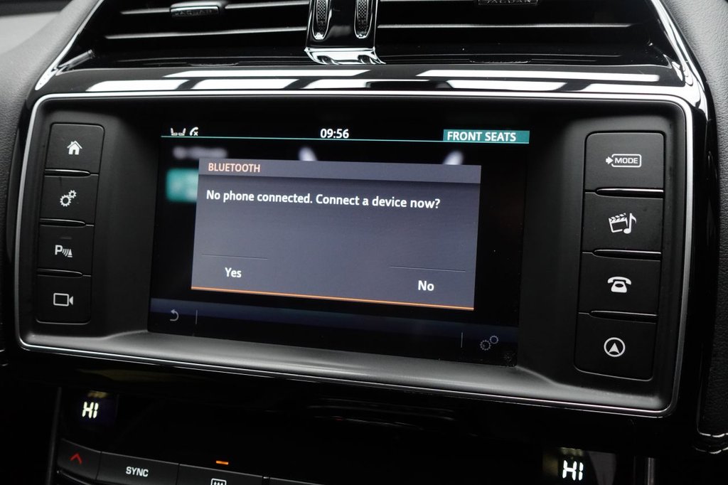 Used Jaguar XE 2016 for sale - 77110764: Photo 35