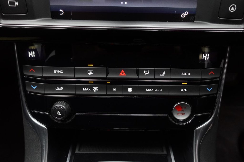 Used Jaguar XE 2016 for sale - 77110764: Photo 38