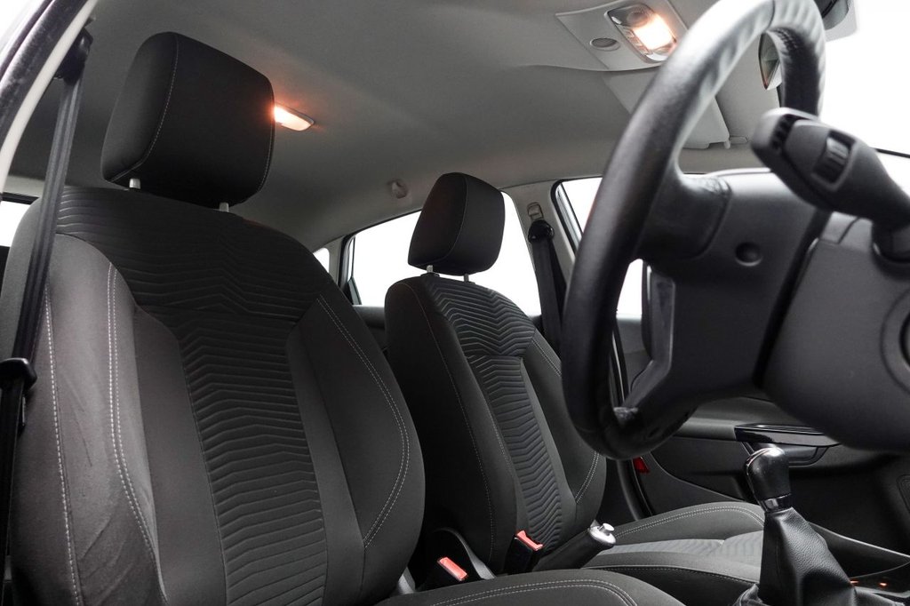 Used Ford Fiesta 2016 for sale - 76148081: Photo 2