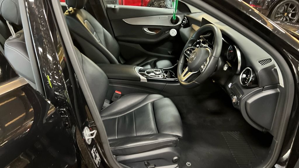 Used Mercedes-Benz C Class 2020 for sale - 76509960: Photo 2