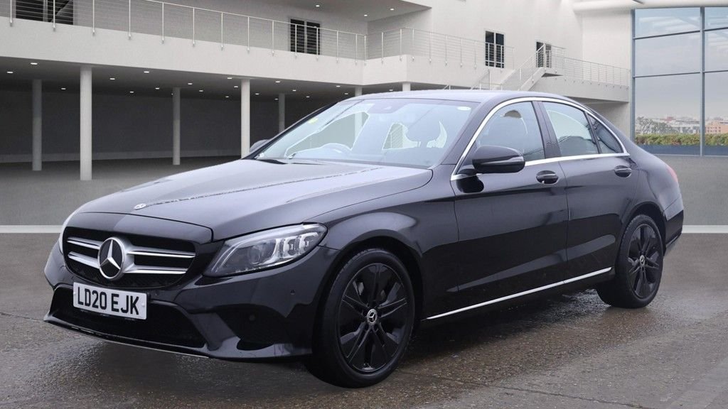 Used Mercedes-Benz C Class 2020 for sale - 76509960: Photo 5