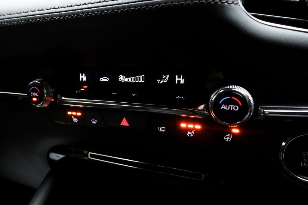 Used Mazda Mazda3 2019 for sale - 76496069: Photo 36