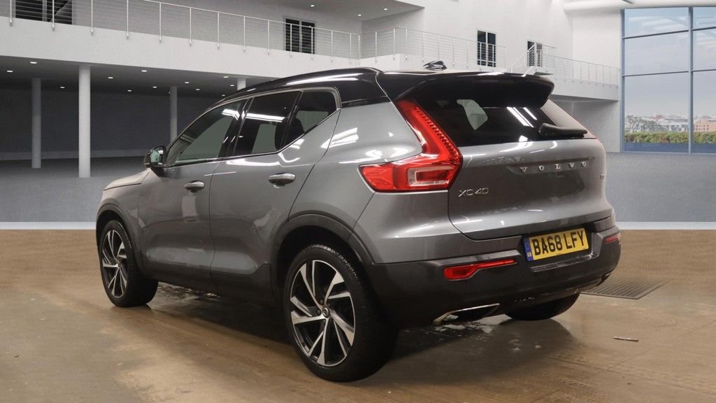 Used Volvo XC40 2019 for sale - 77427936: Photo 4