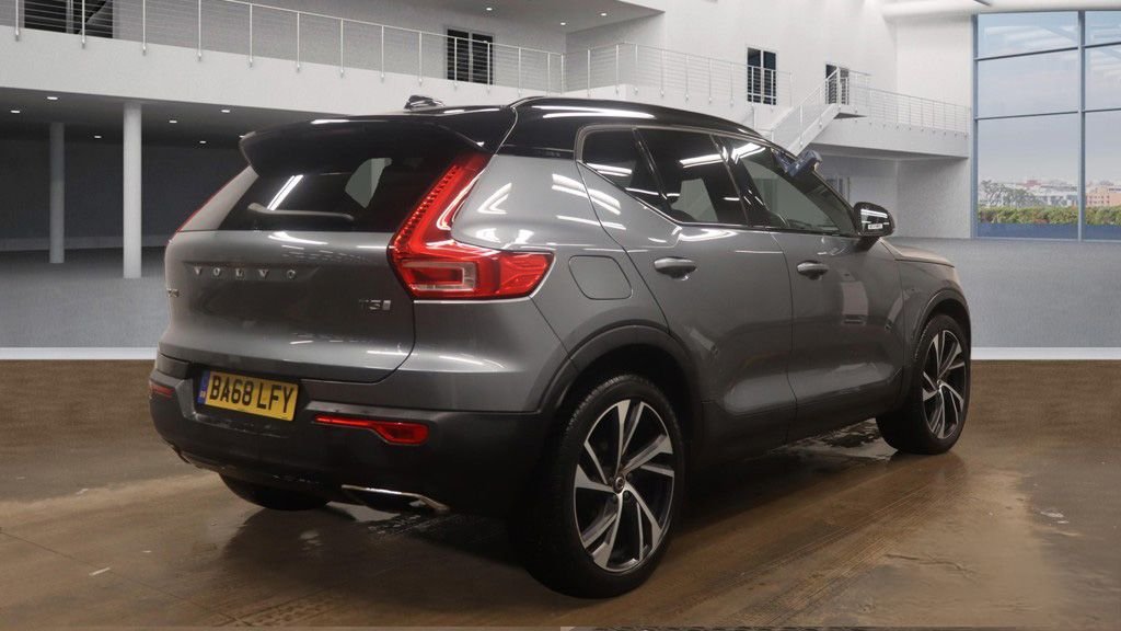 Used Volvo XC40 2019 for sale - 77427936: Photo 5