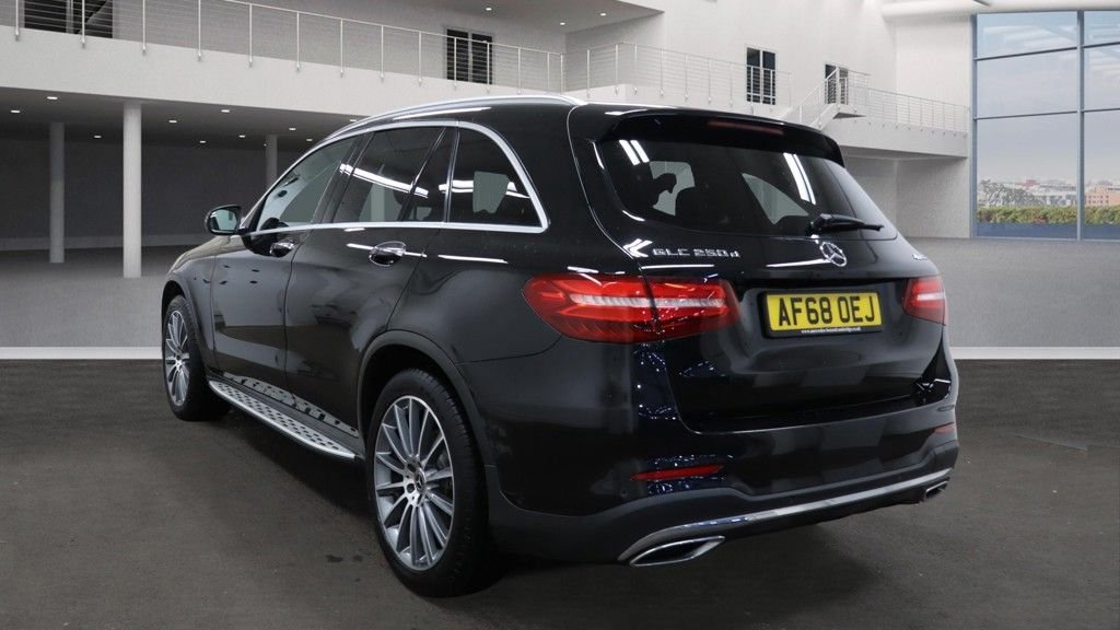Used Mercedes-Benz GLC 2018 for sale - 77153666: Photo 6