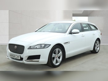 Used Jaguar XF 2018 for sale - 78241321: Photo