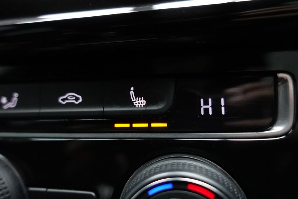 Used Volkswagen Golf 2019 for sale - 77227452: Photo 36