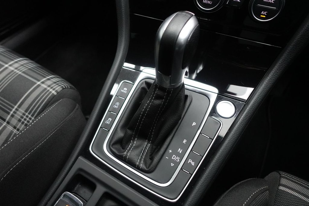 Used Volkswagen Golf 2019 for sale - 77227452: Photo 39