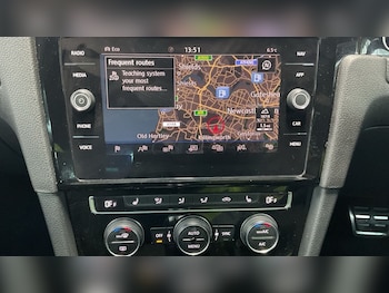 Used Volkswagen Golf 2019 for sale - 77227452: Photo