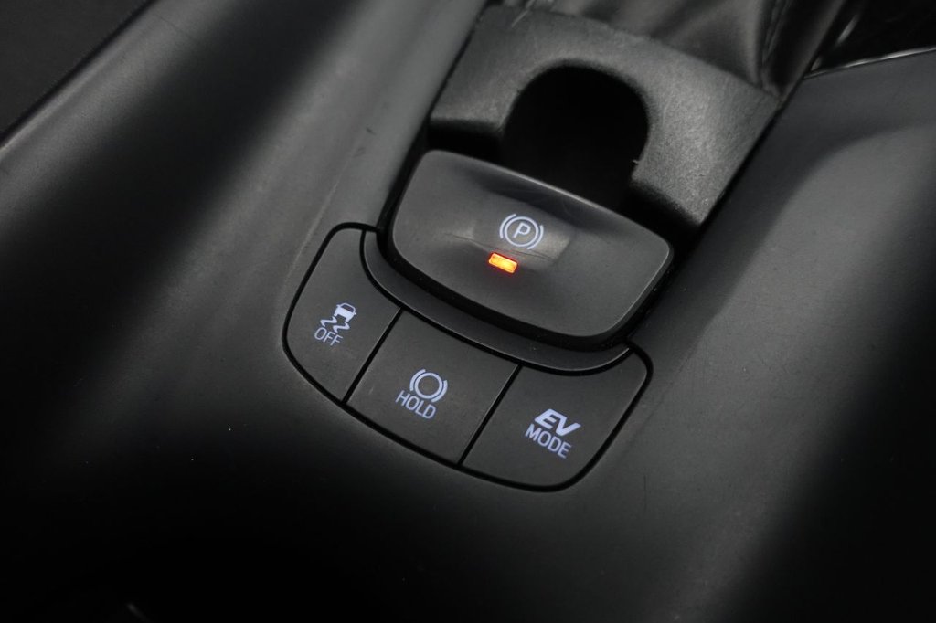 Used Toyota C-HR 2019 for sale - 77384131: Photo 30