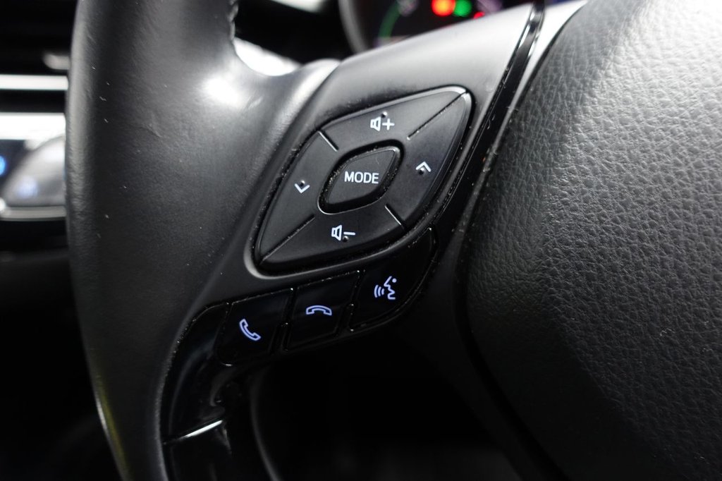 Used Toyota C-HR 2019 for sale - 77384131: Photo 32