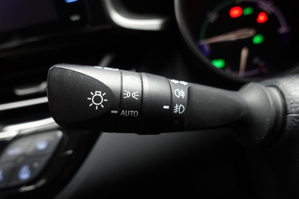 Used Toyota C-HR 2019 for sale - 77384131: Photo 36