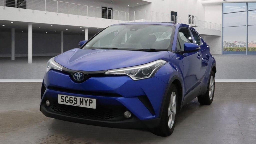 Used Toyota C-HR 2019 for sale - 77384131: Photo 4