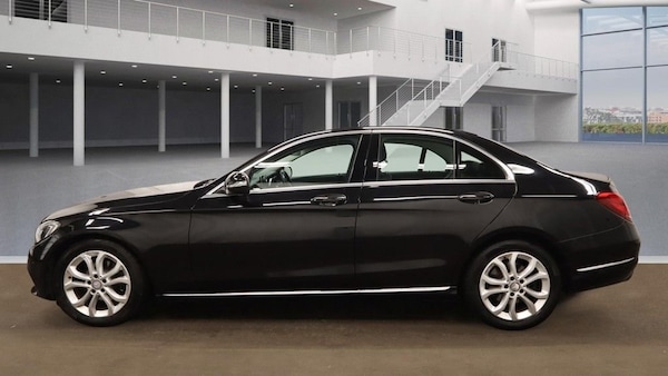 Used Mercedes-Benz C Class 2015 for sale - 76210851: Photo 11