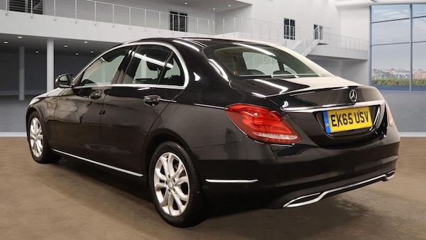 Used Mercedes-Benz C Class 2015 for sale - 76210851: Photo 6