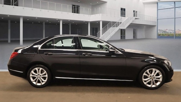 Used Mercedes-Benz C Class 2015 for sale - 76210851: Photo 9