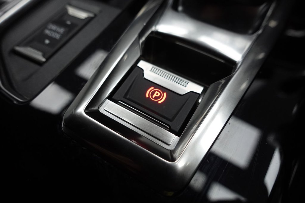 Used Peugeot 3008 2021 for sale - 77007462: Photo 41