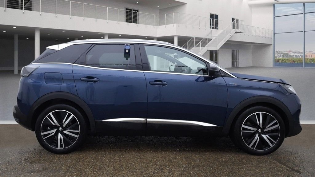 Used Peugeot 3008 2021 for sale - 77007462: Photo 9