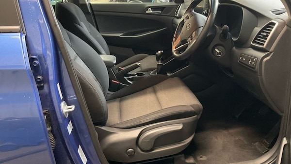 Used Hyundai TUCSON 2019 for sale - 76210850: Photo 2