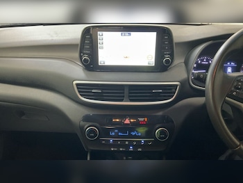 Used Hyundai TUCSON 2019 for sale - 76210850: Photo 3