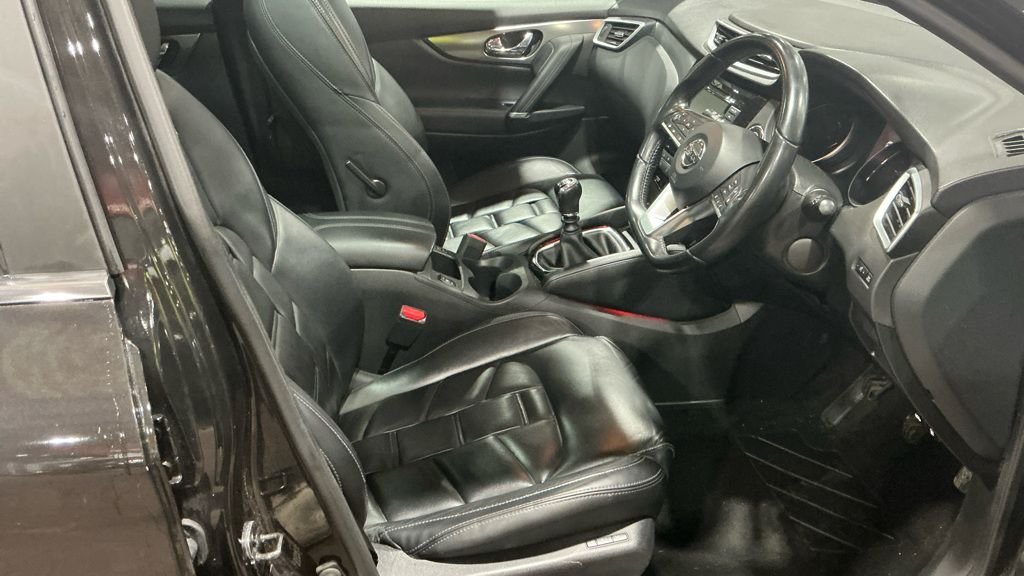 Used Nissan Qashqai 2020 for sale - 77072498: Photo 2