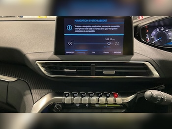 Used Peugeot 3008 2021 for sale - 76867856: Photo