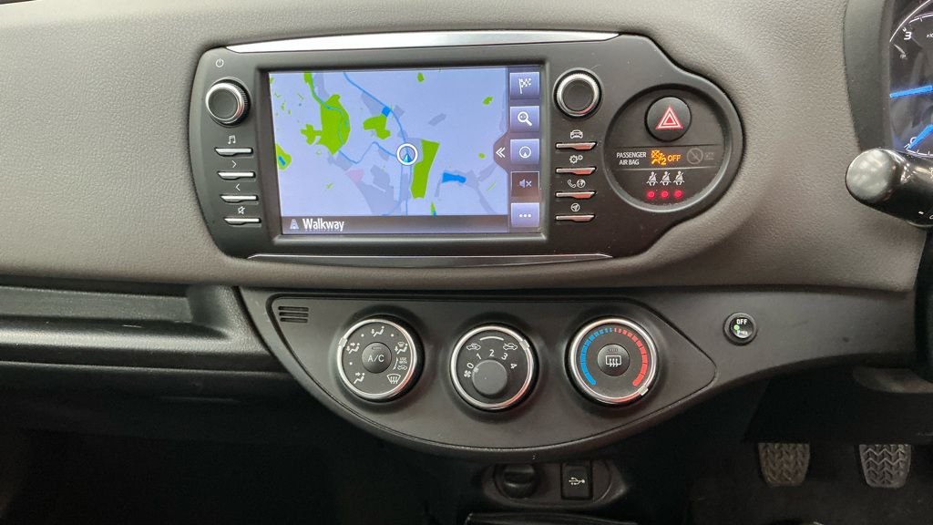 Used Toyota Yaris 2018 for sale - 78111112: Photo 2