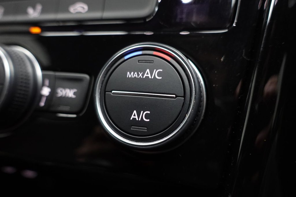 Used Volkswagen T-Roc 2020 for sale - 77655475: Photo 42