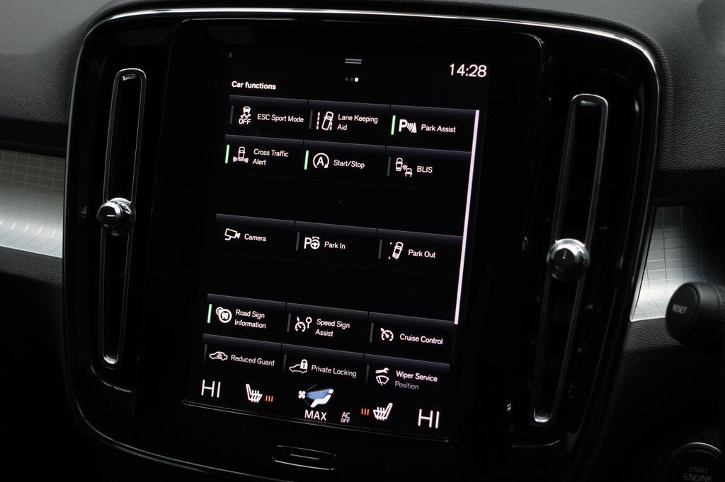 Used Volvo XC40 2018 for sale - 76570517: Photo 29