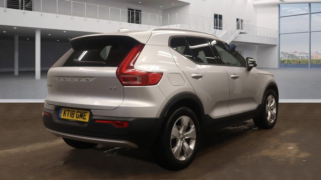 Used Volvo XC40 2018 for sale - 76570517: Photo 8
