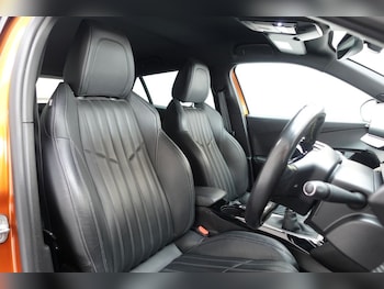 Used Peugeot 2008 2021 for sale - 79584618: Photo