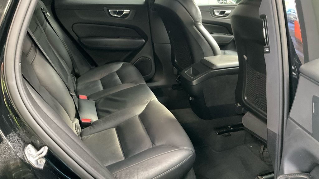 Used Volvo XC60 2019 for sale - 77770971: Photo 7