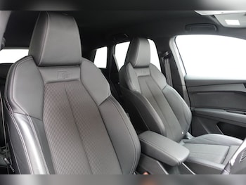 Used Audi Q4 e-tron 2022 for sale - 79584351: Photo
