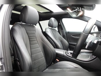 Used Mercedes-Benz E Class 2019 for sale - 79584481: Photo