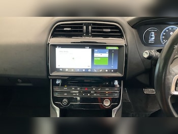 Used Jaguar XE 2018 for sale - 76632484: Photo