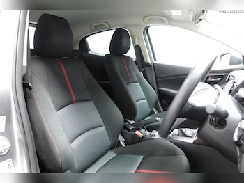 Used Mazda Mazda2 2017 for sale - 79584706: Photo