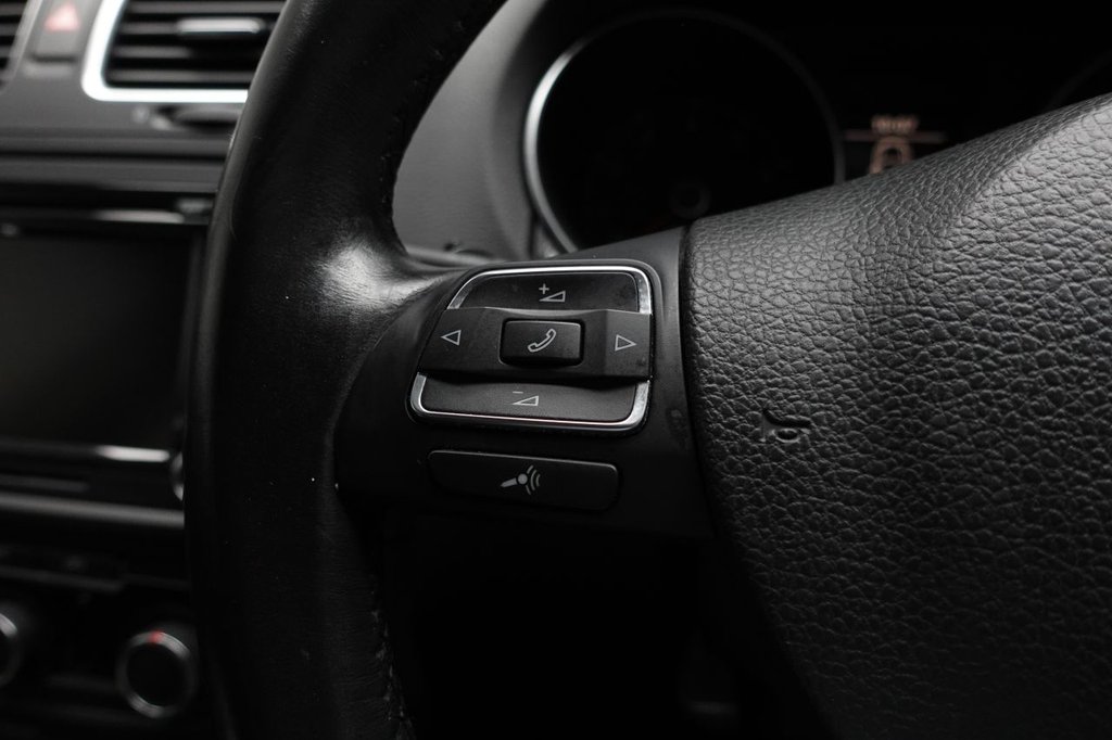 Used Volkswagen Golf 2012 for sale - 76385908: Photo 21