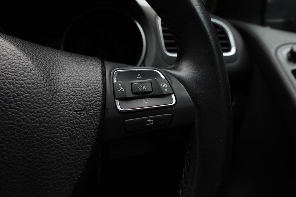 Used Volkswagen Golf 2012 for sale - 76385908: Photo 23