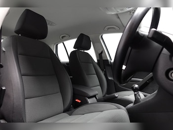 Used Volkswagen Golf 2012 for sale - 76385908: Photo