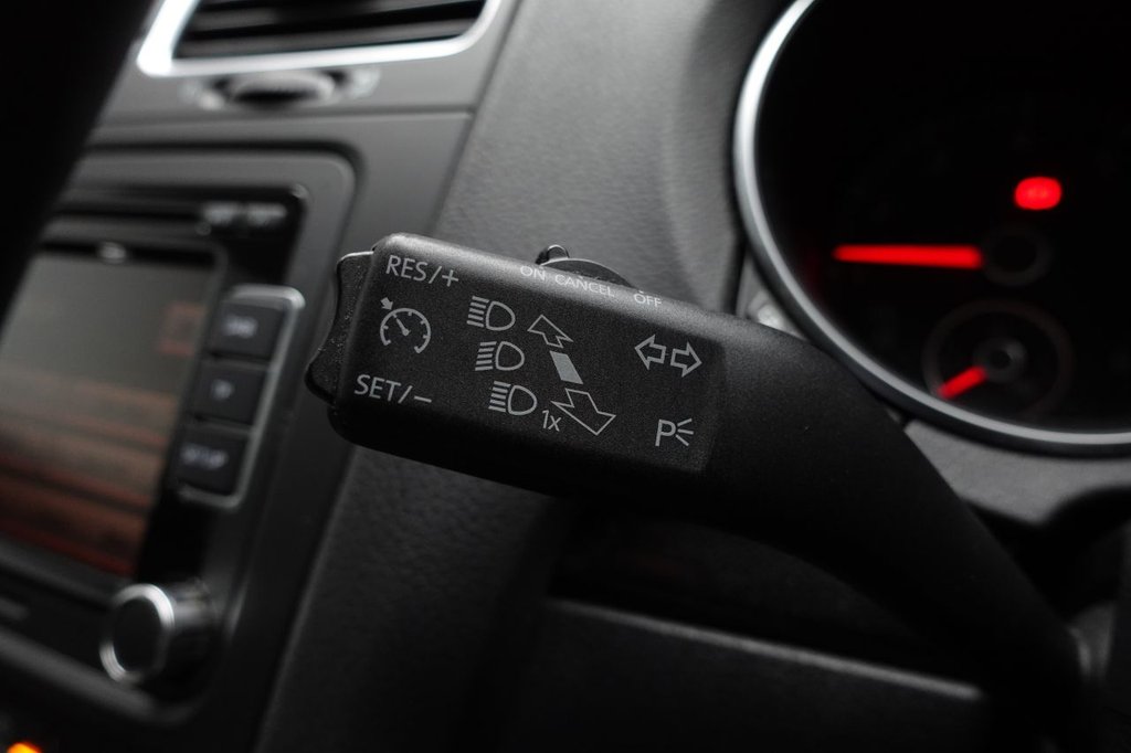 Used Volkswagen Golf 2012 for sale - 76385908: Photo 38