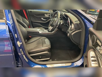 Used Mercedes-Benz C-Class 2017 for sale - 76105971: Photo 2
