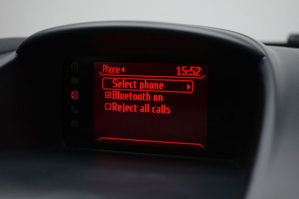 Used Ford Fiesta 2012 for sale - 76617856: Photo 30