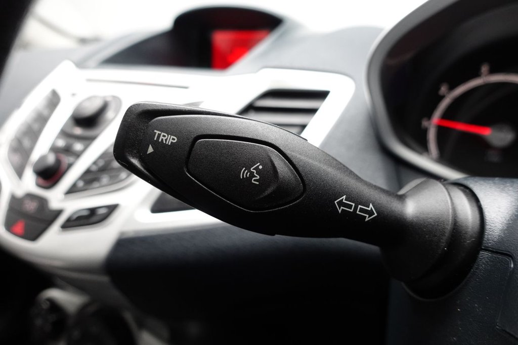 Used Ford Fiesta 2012 for sale - 76617856: Photo 39