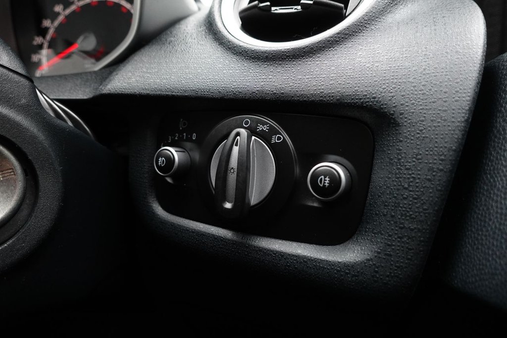 Used Ford Fiesta 2012 for sale - 76617856: Photo 43