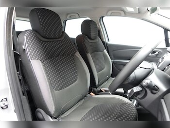Used Renault Captur 2017 for sale - 79584711: Photo