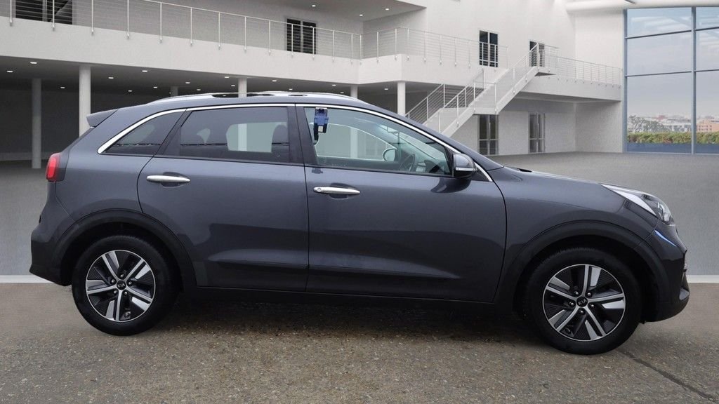 Used Kia Niro 2021 for sale - 76698901: Photo 9