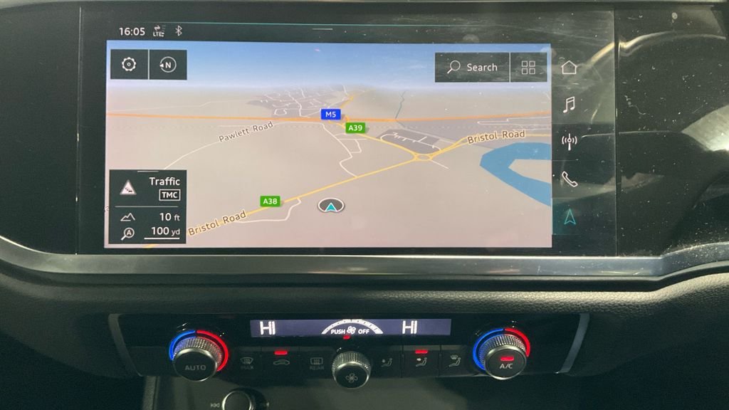 Used Audi Q3 2019 for sale - 77369900: Photo 2